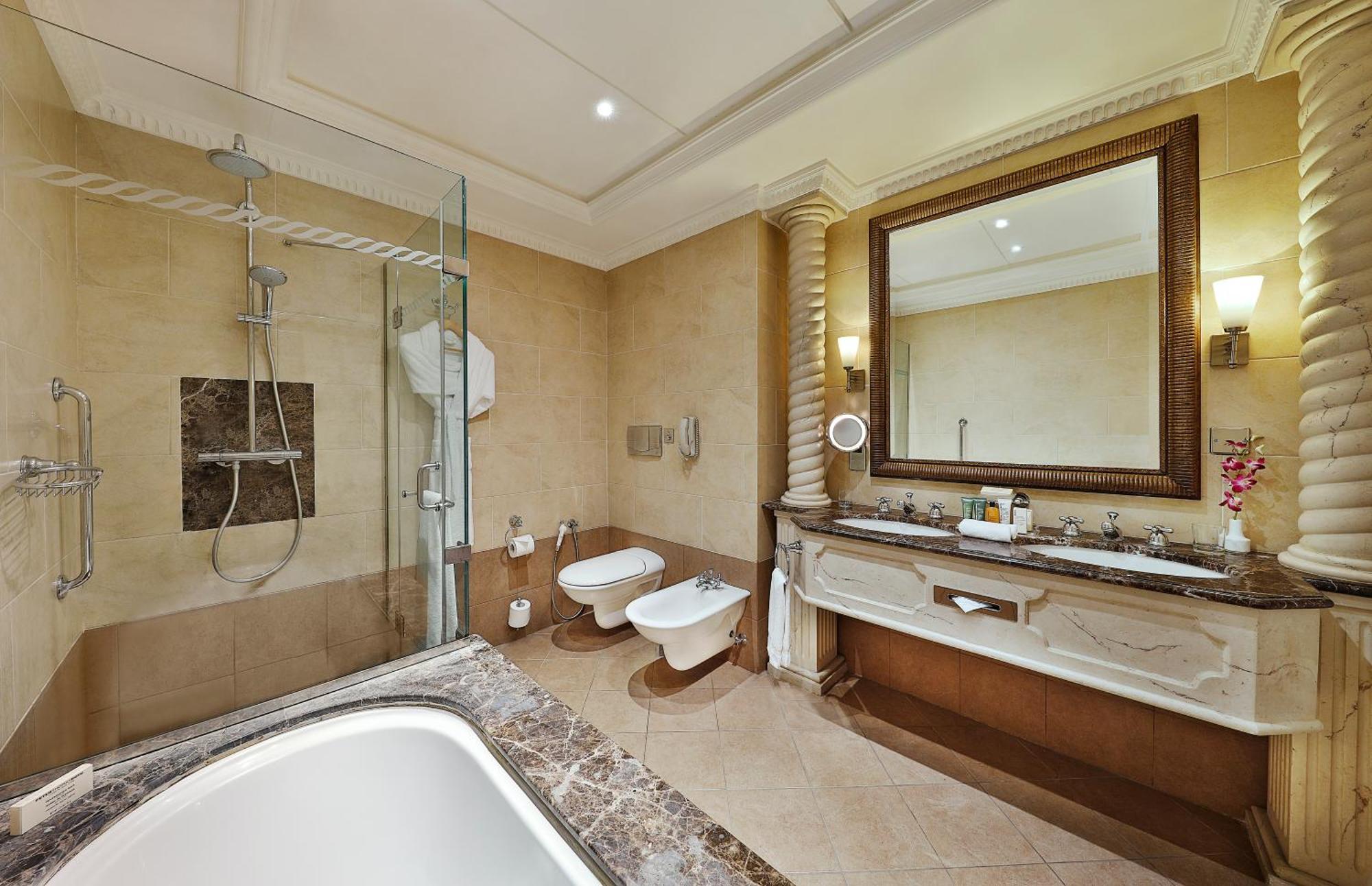 Hotel Al Habtoor Grand Beirut Exterior foto